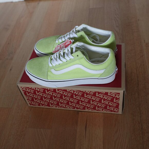 NWT Vans Old Skool Lime Green (6.5 M // 8 W) - Picture 2 of 7